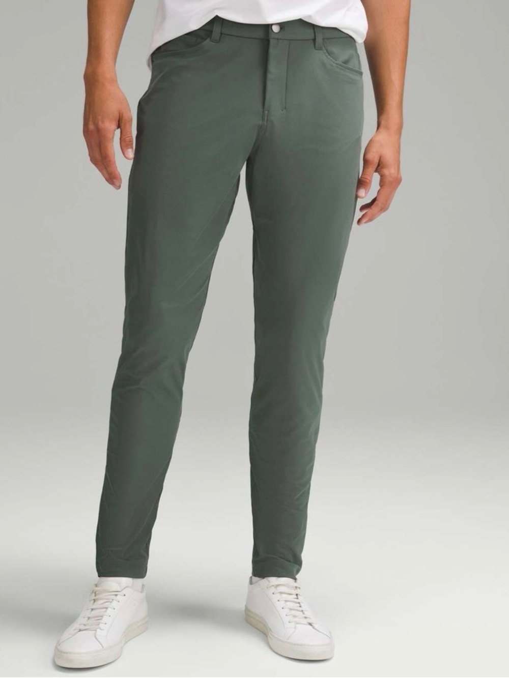 Lululemon ABC Slim-Fit Pant 30" *Warpstreme
Dark Forest size 30